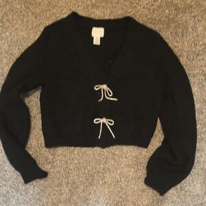 H&M Black V-Neck Sweater with Bow Accents